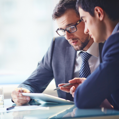 The Relationship Between Looking Good and Giving Great Customer Service